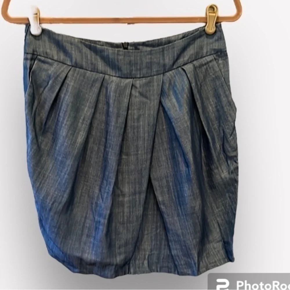 🐠Vie Ta Vie from France shorts pleated faux wrap Tencel back zip blue